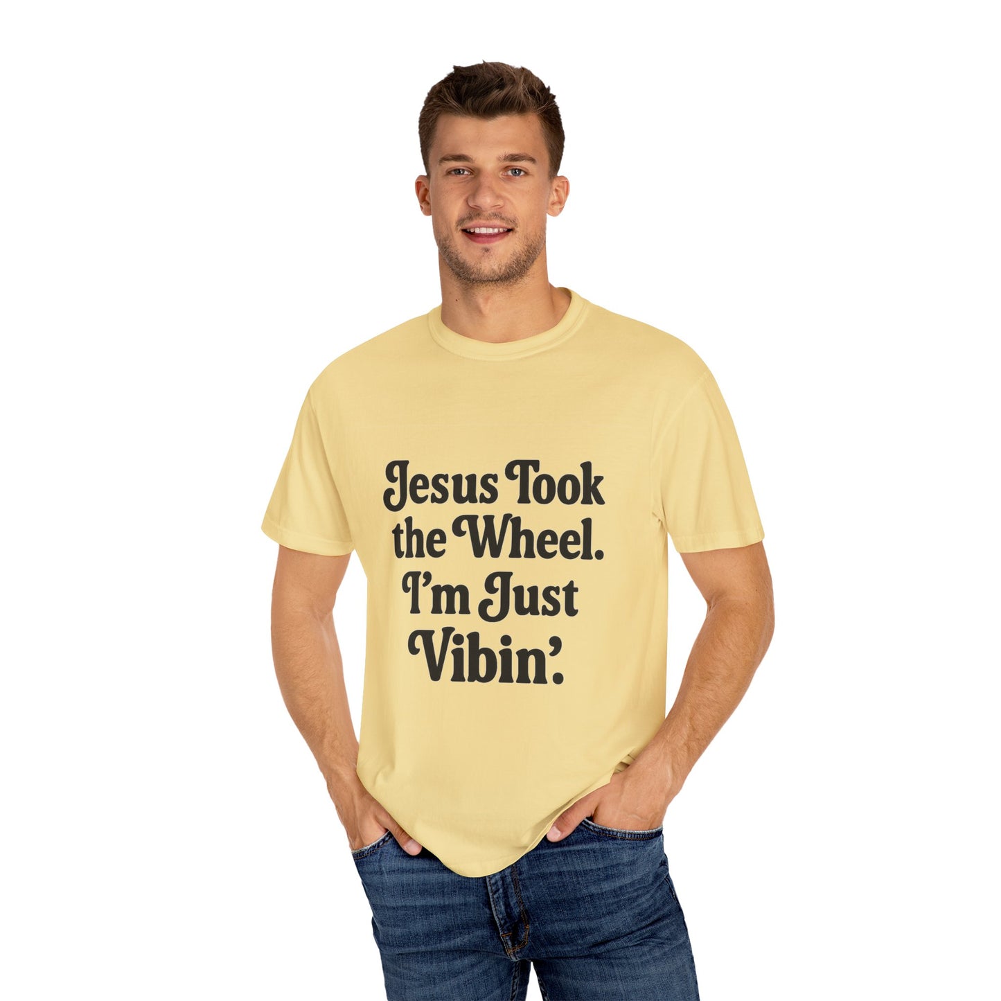 "Jesus Took the Wheel. I'm Just Vibin." T-Shirt – Funny Christian Tee for Faith-Filled Chill Vibes & Everyday Style